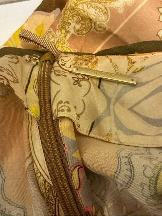 NWOT Alexis Geneve Paisley Pants Size XL $395 Retail. Brand New - Picture 10 of 12